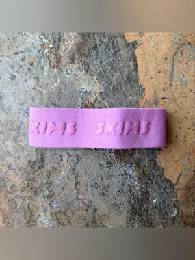 SKIMS Orchid Pink Logo Elastic Sock Band / Wristband / Hair Tie 3D Raised Logo